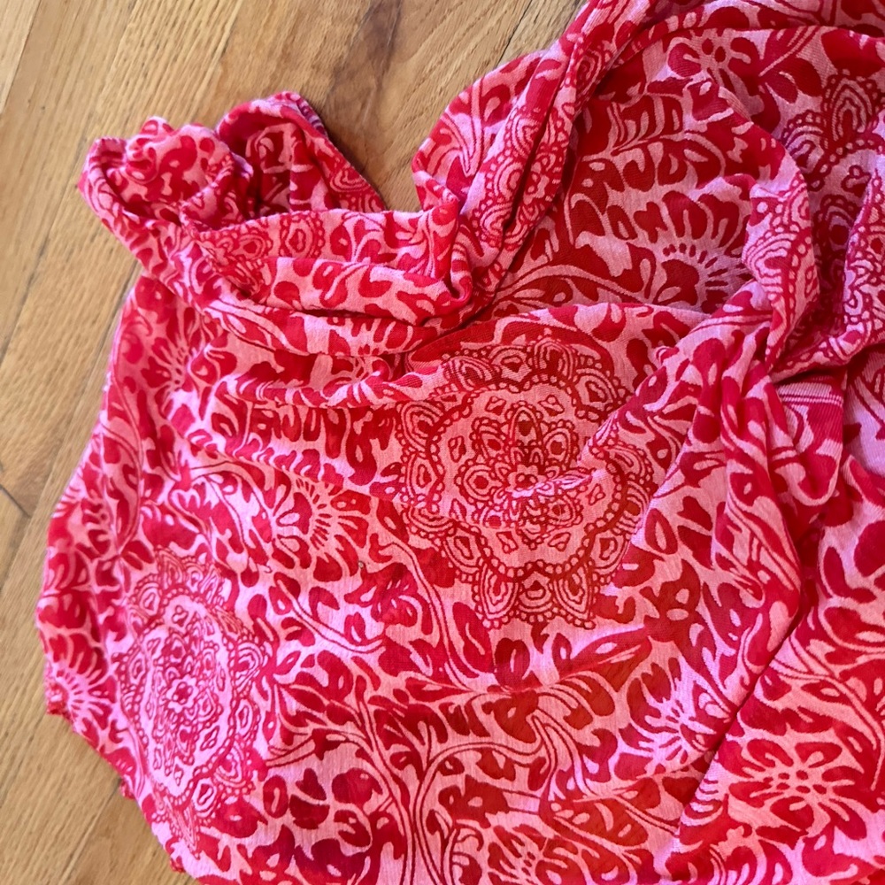 Infinity scarf 🧣 - Picture 2 of 3
